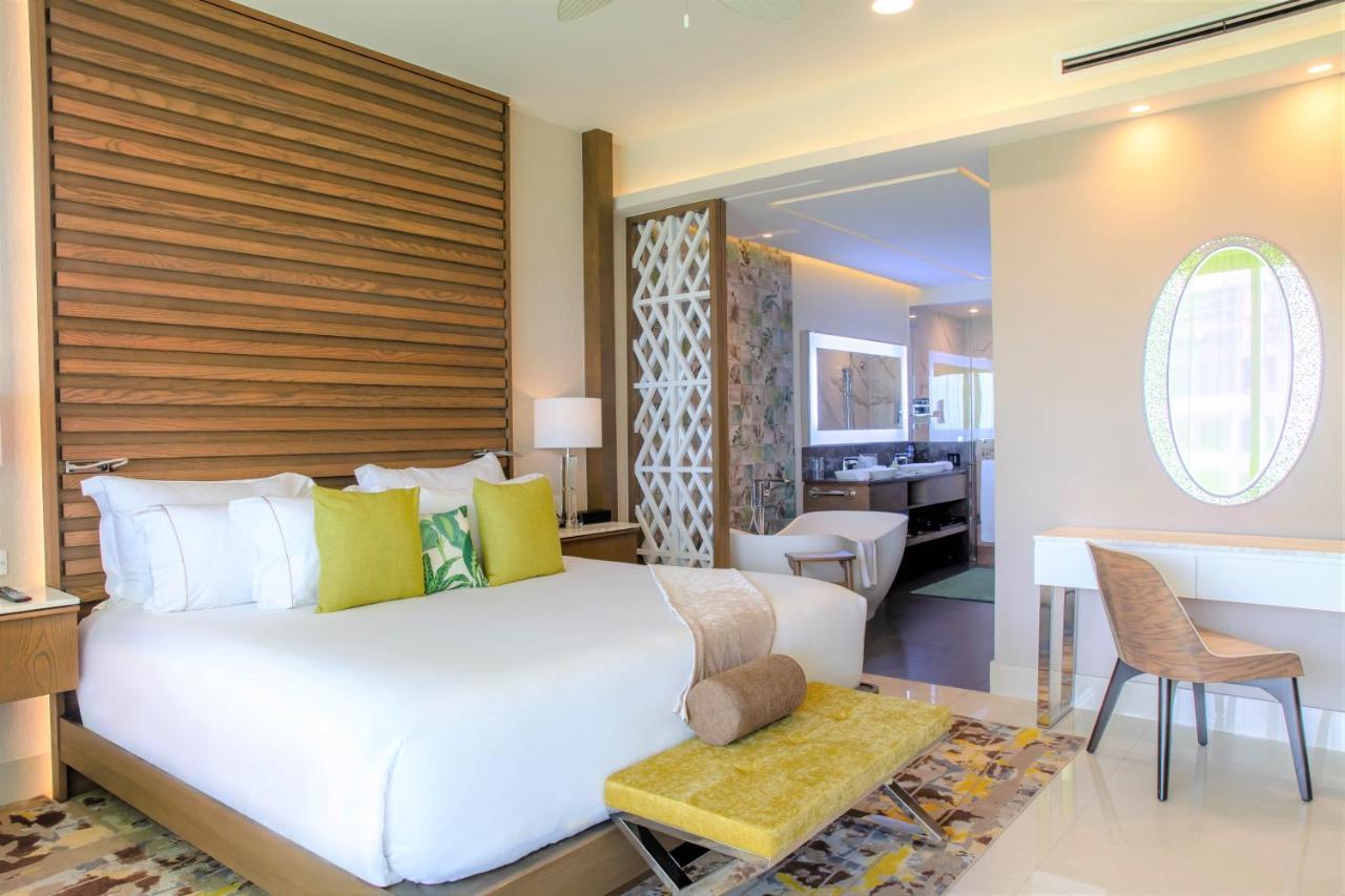 Garza Blanca Resort Cancun Exterior photo